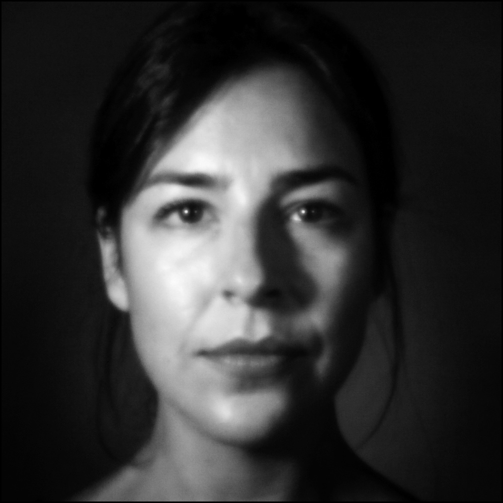 FERNANDA LLAMBÍAS, actress