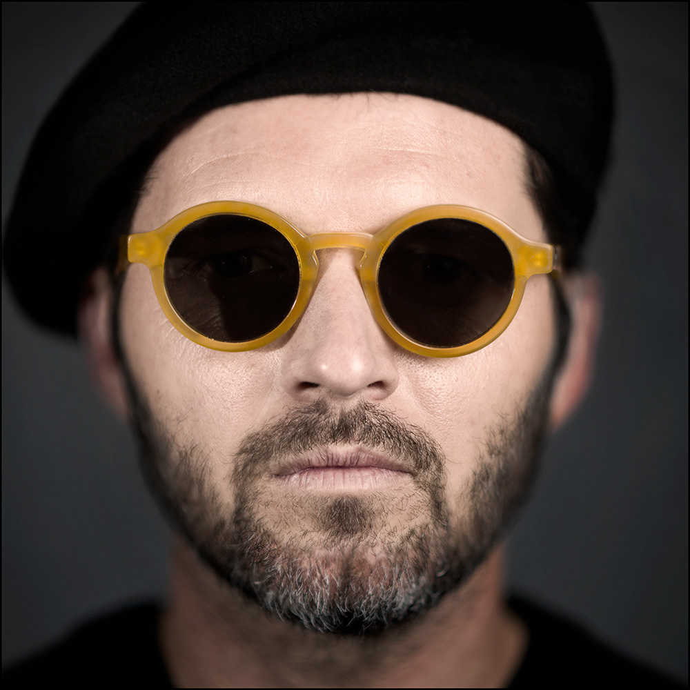 JAVI SAGUILLO, photographer