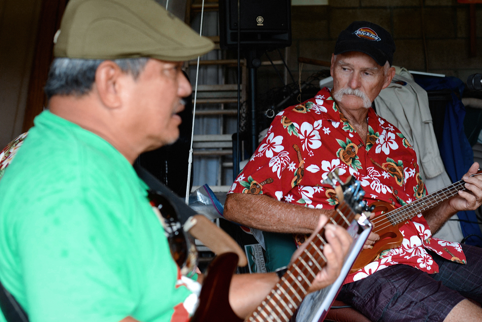 Kilauea Social Club, Kilauea HI