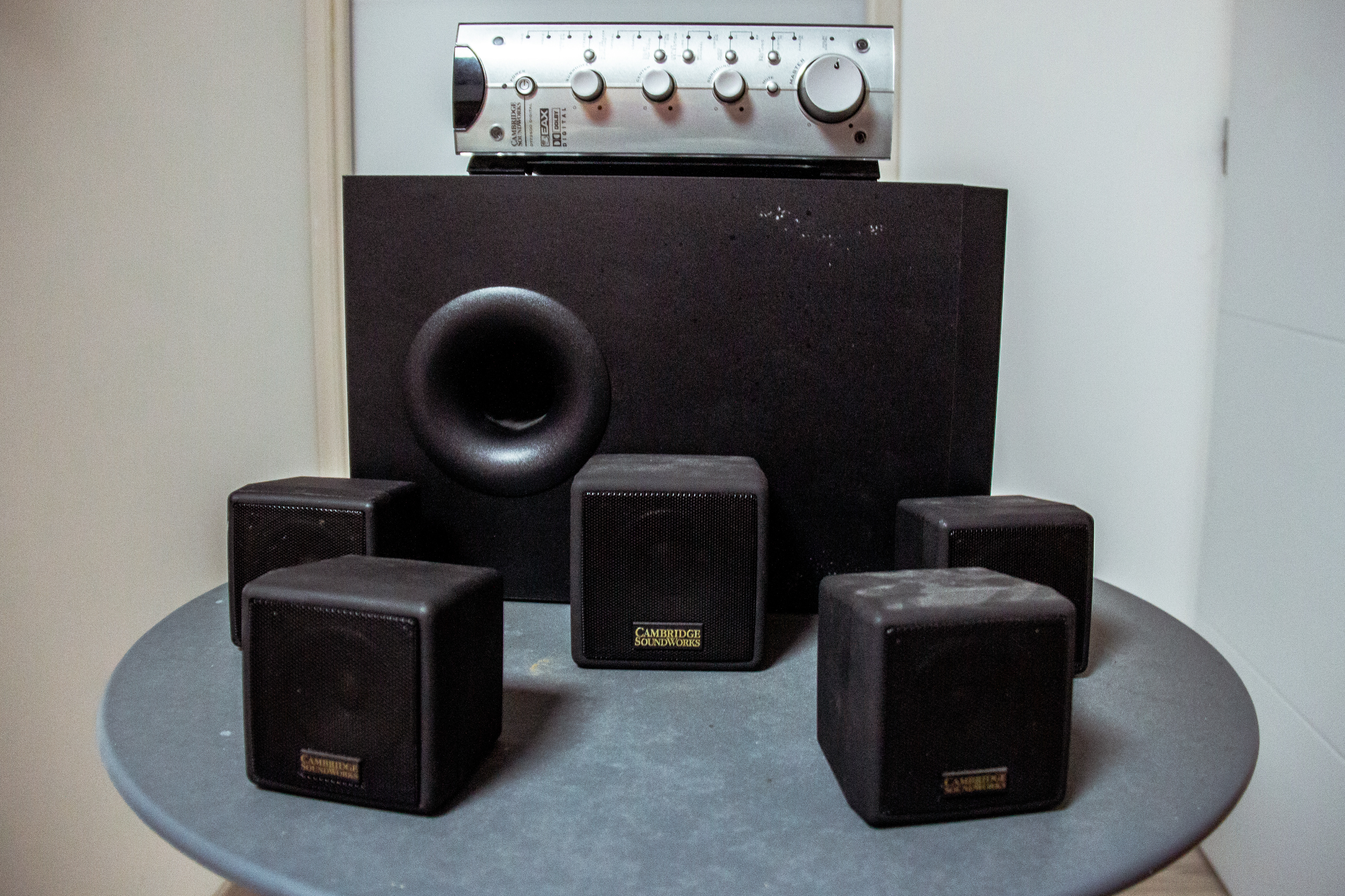Vieux Home Cinema