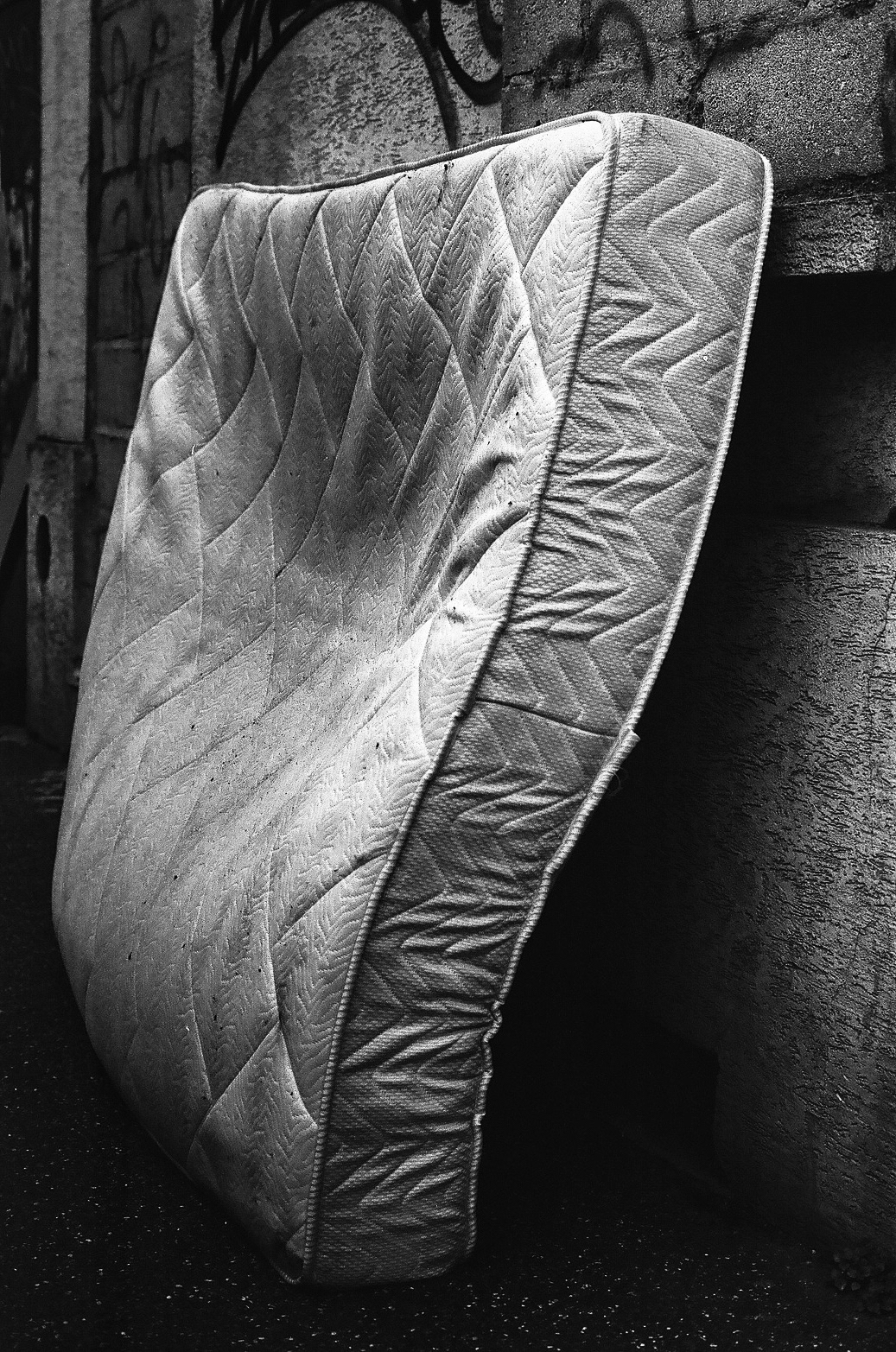 Standing Mattress