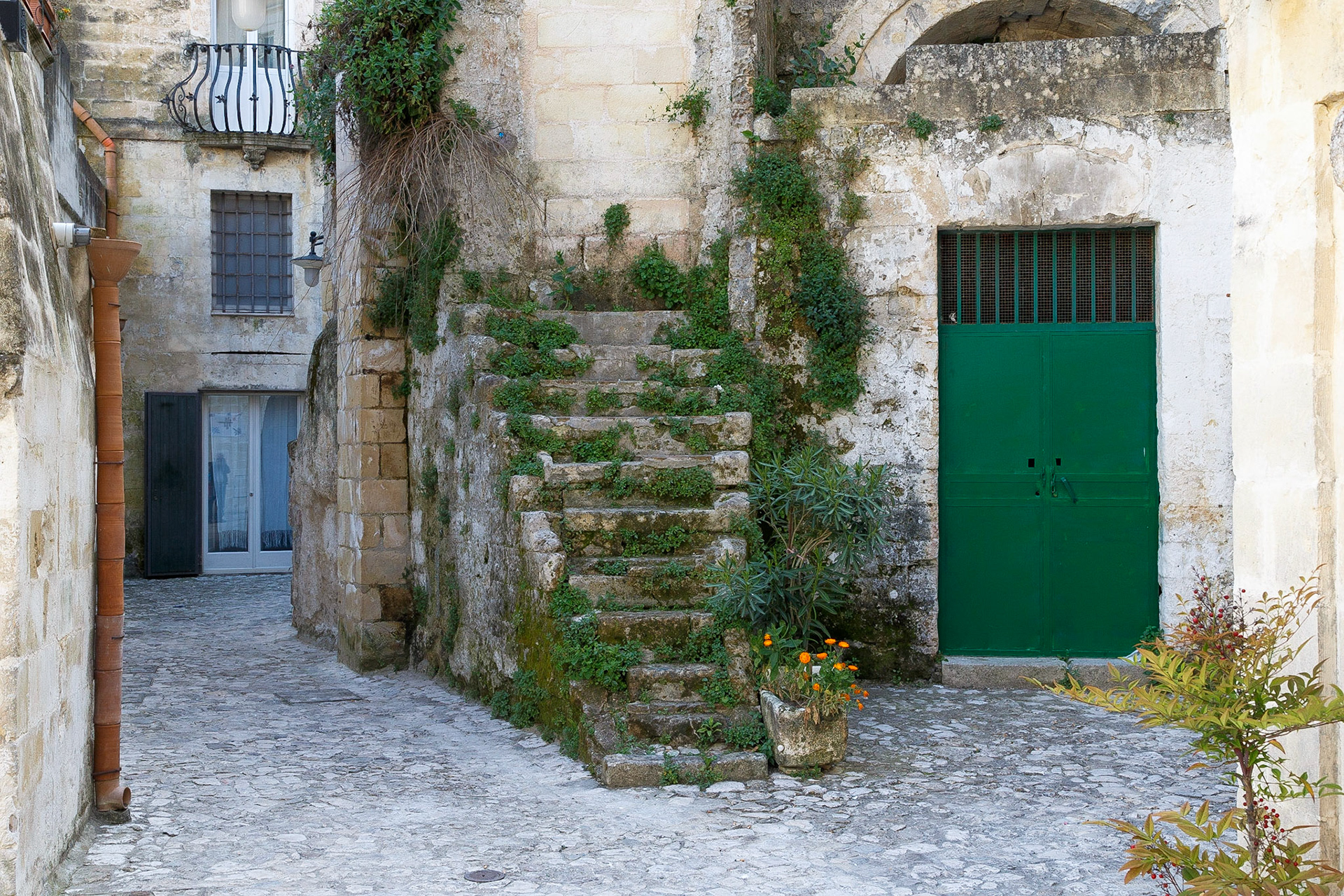 Sassi di Matera, Hinterhof Idylle