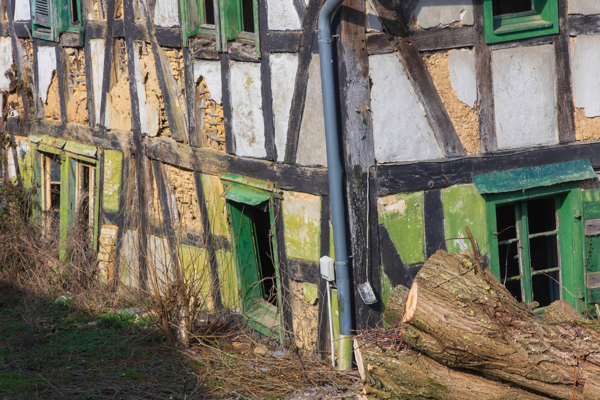 He es alles am afsacken. Dat kann net mi lang ston.