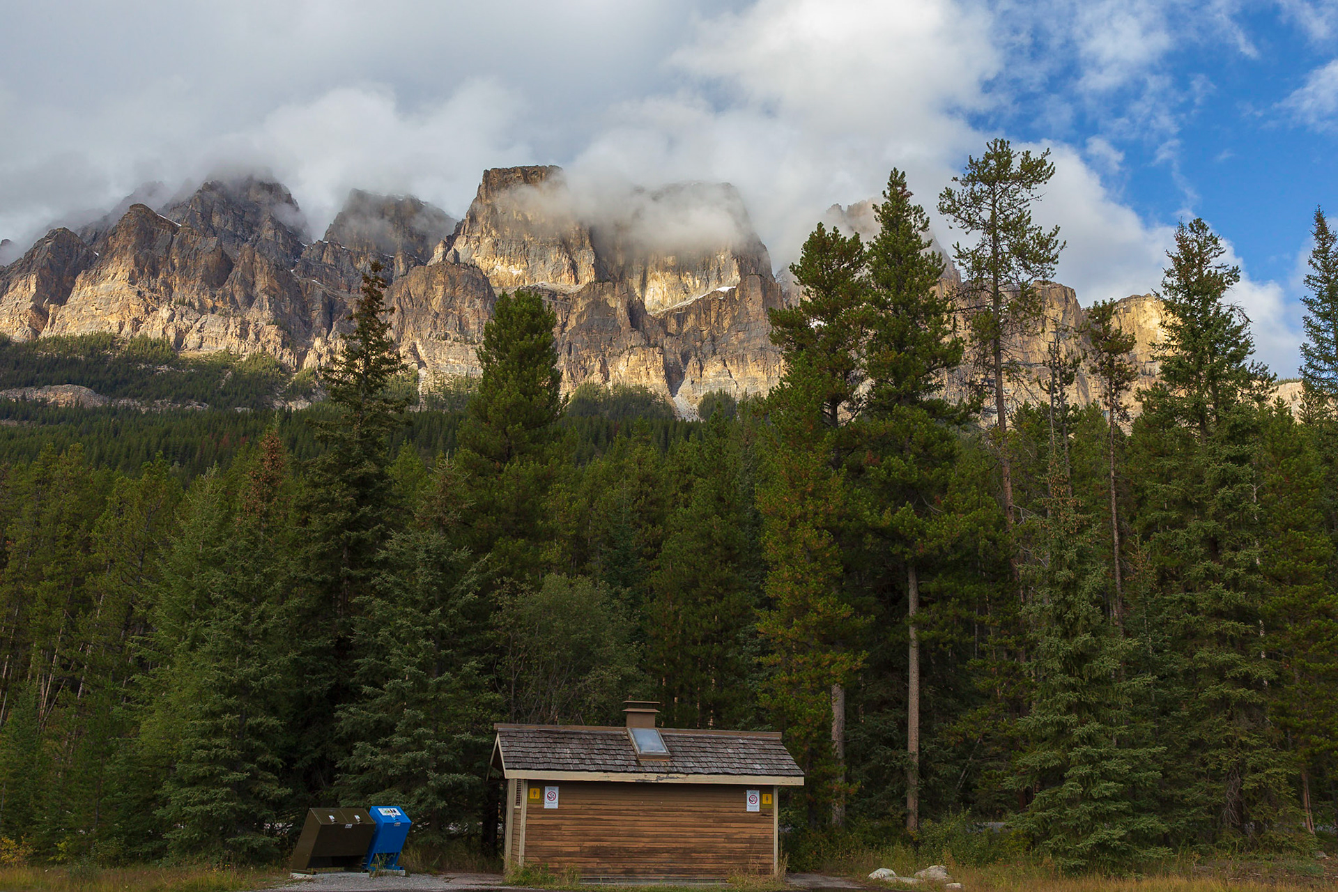 Von Banff nach Lake Louise - rechts und links des Hwy 1A