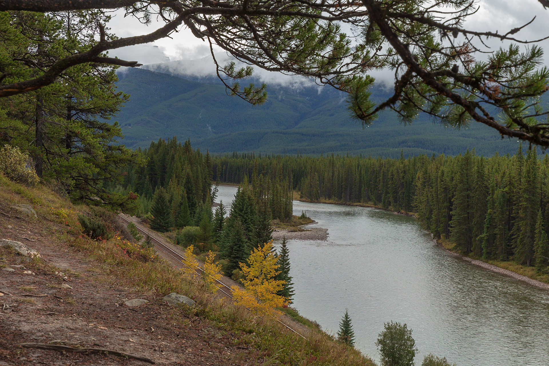 Von Banff nach Lake Louise - rechts und links des Hwy 1A