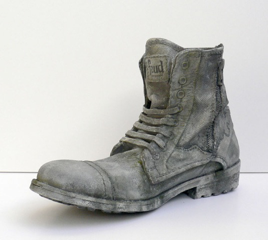 FEUD BOOT - POINT OF SALE PRODUCT