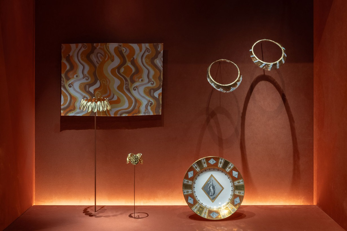 Photo by Van Cleef & Arpels