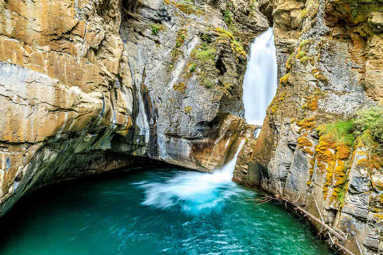 Johnson Canyon Falls