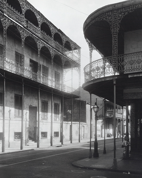 5. Johnston secured a final Carnegie grant in 1937, permitting her to photograph sites in Louisiana, including buildings at the corner of Dauphine and Orleans streets in New Orleans. By 1945, she had moved to New Orleans and settled in the French Quarter.
