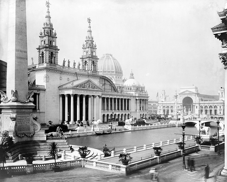 3. The 1893 World’s Columbian Exposition, also known as the “Great White City,” consisted of spectacular yet mostly temporary structures.
