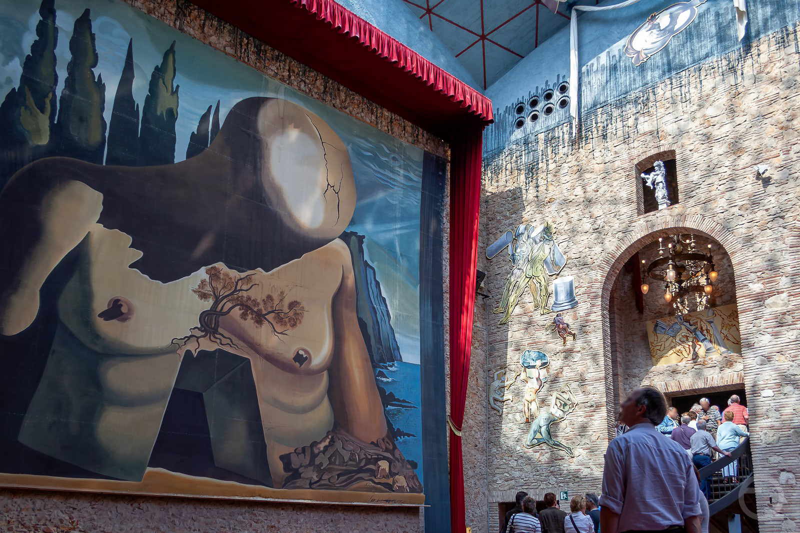 Teatro-Museo de Salvador Dalí. Figueras (Girona), España.