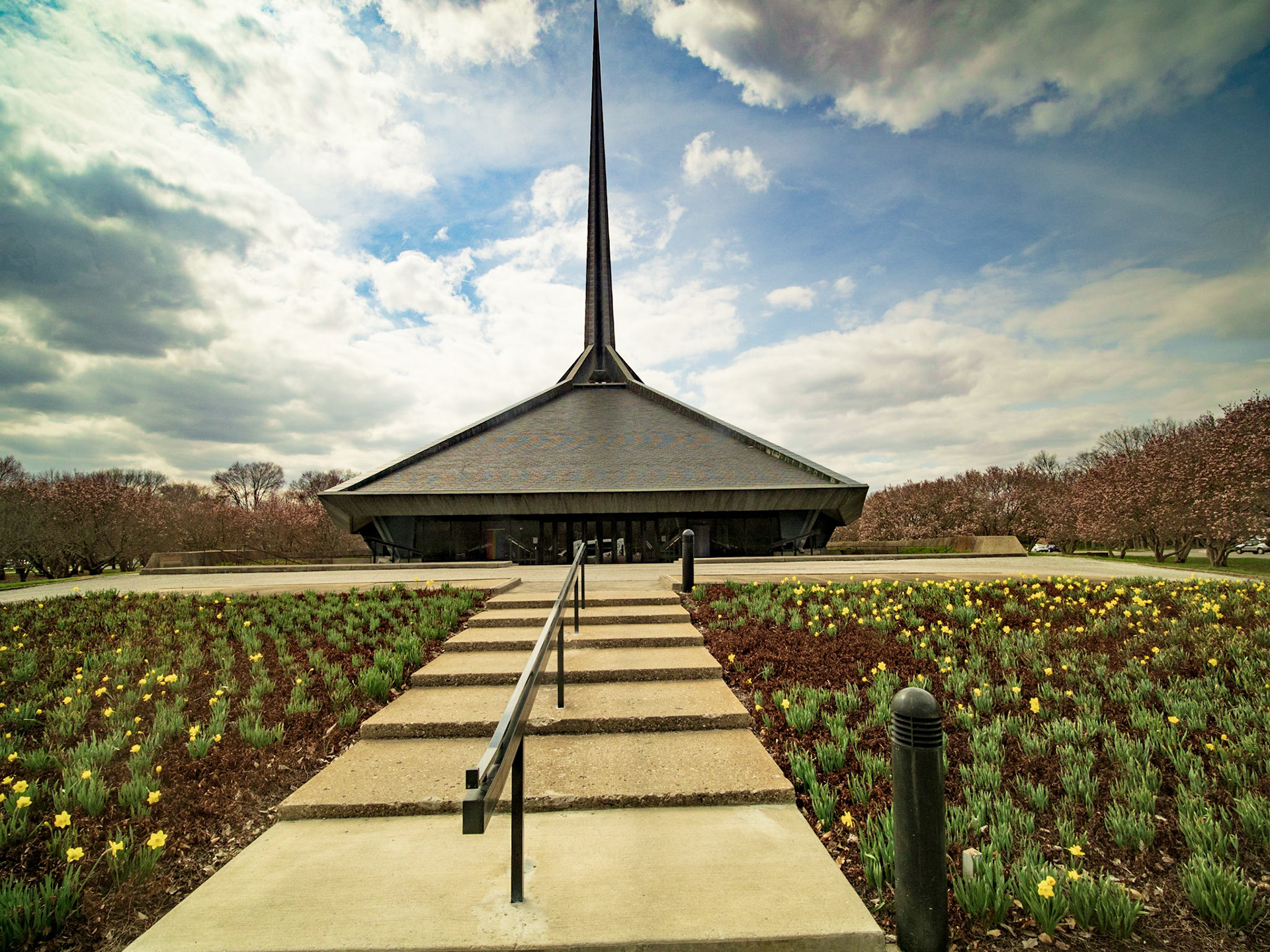 North Christian Church, Eero Saarinen, 1964