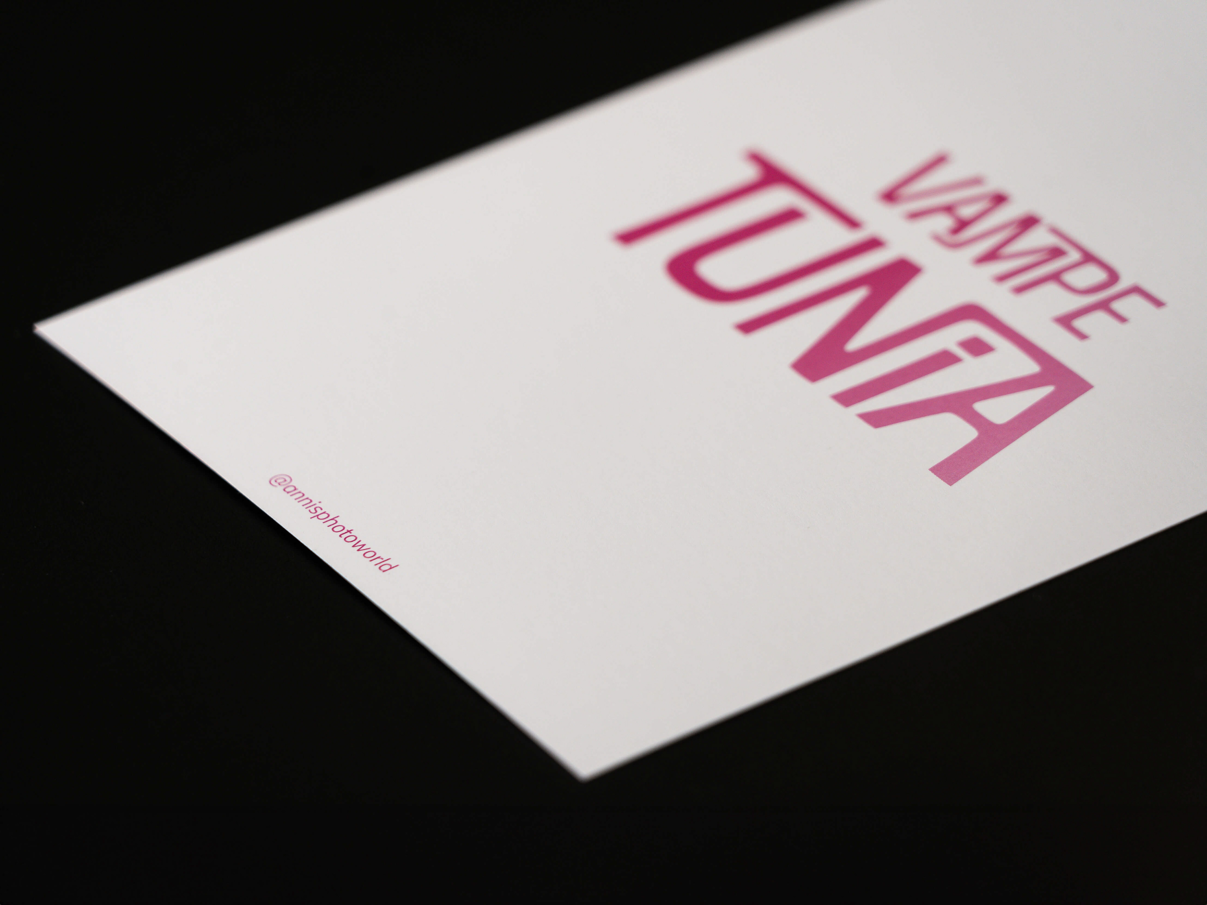 Vampe Tunia - A5 Print (Rückseite)