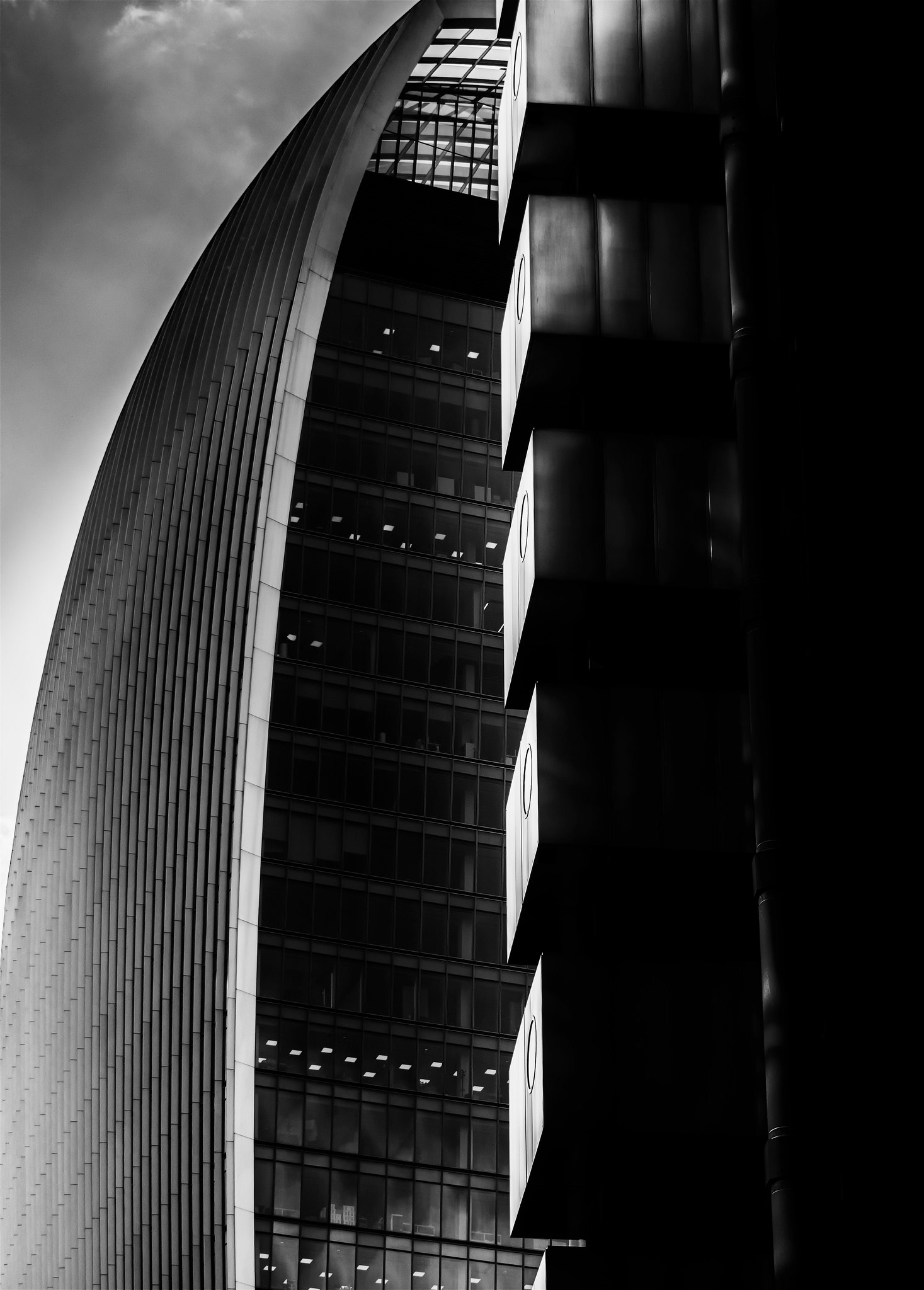 WT & Lloyds