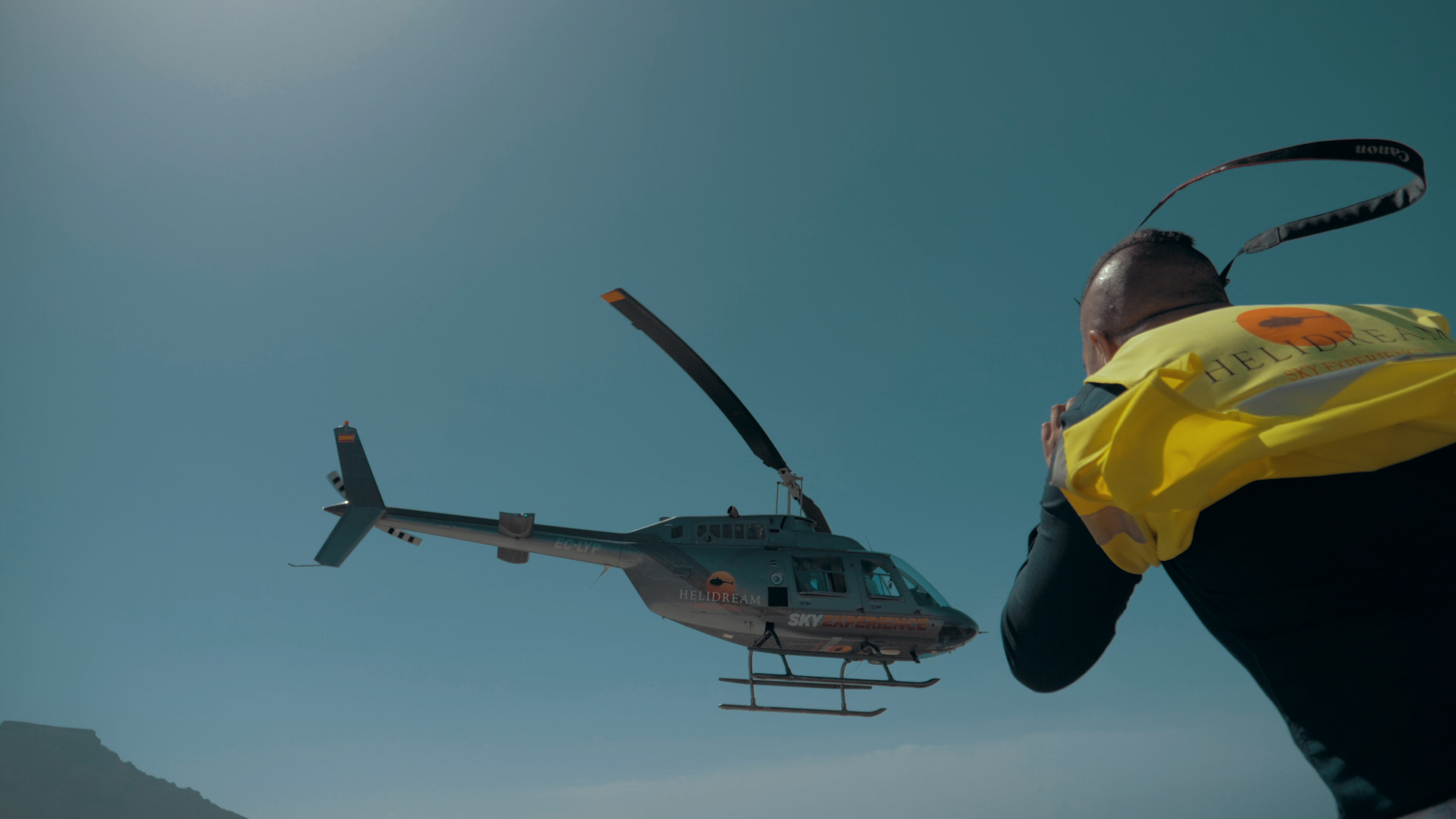 TRABAJOS AÉREOS AVANZADOS | ADVANCED AERIAL WORK
