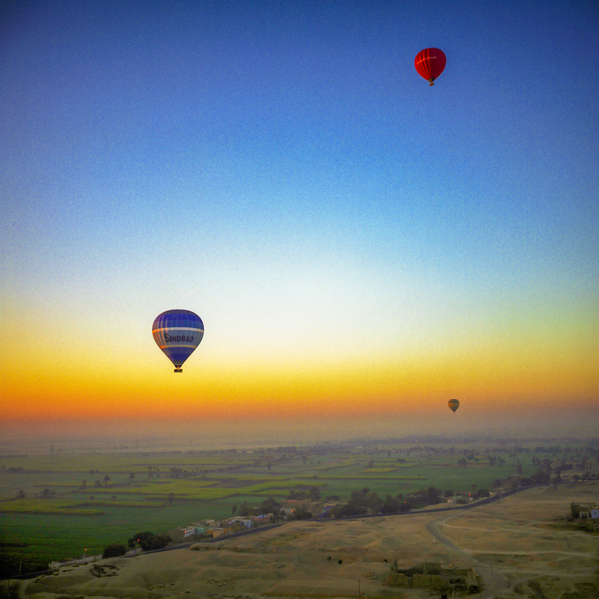 Ballooning over Egypt