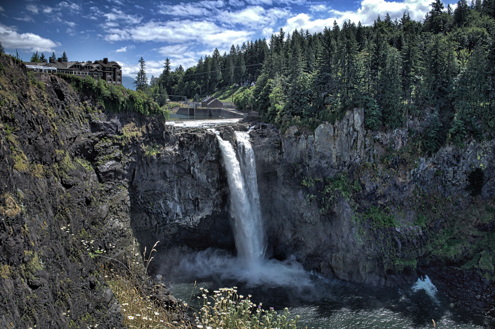 Snoqualmie Falls