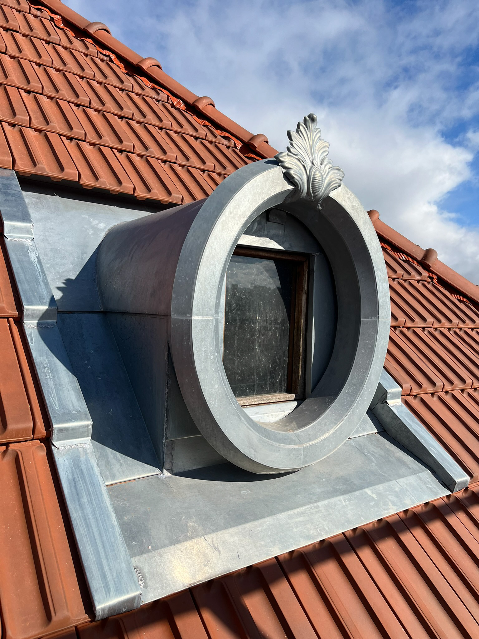 Oeil de boeuf refait à neuf à l’identique