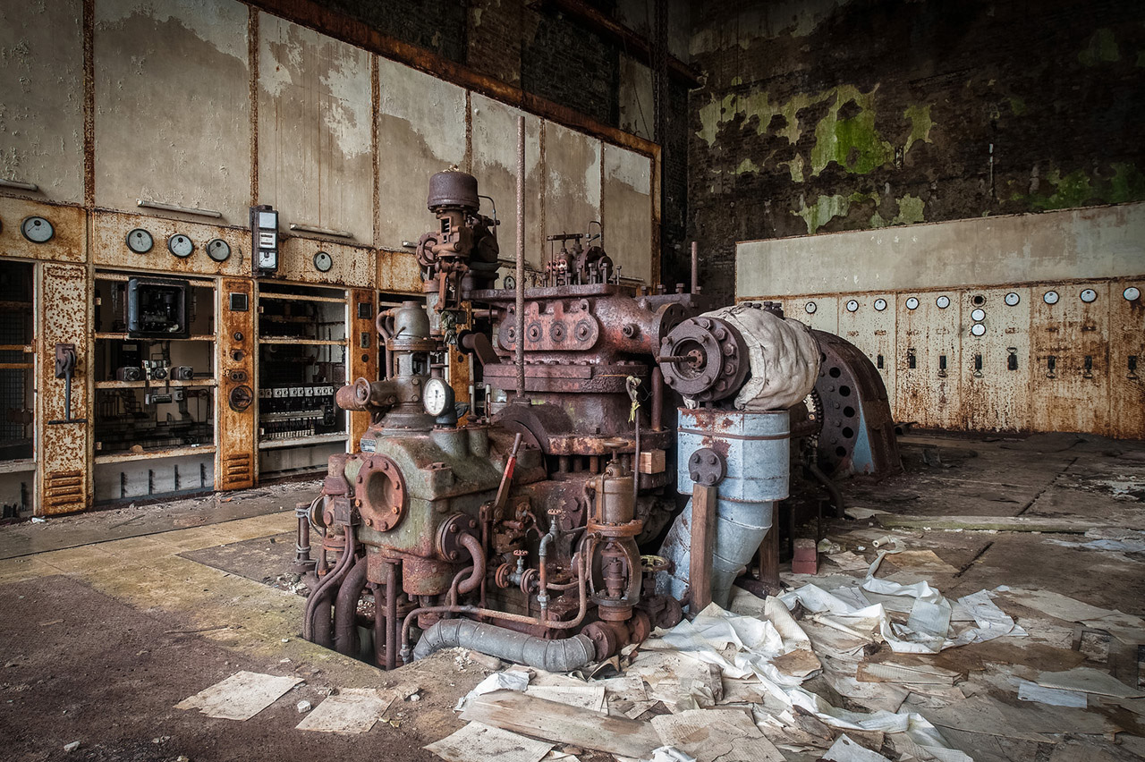 Énigme de la subjectivité / Paper Mill / Germany