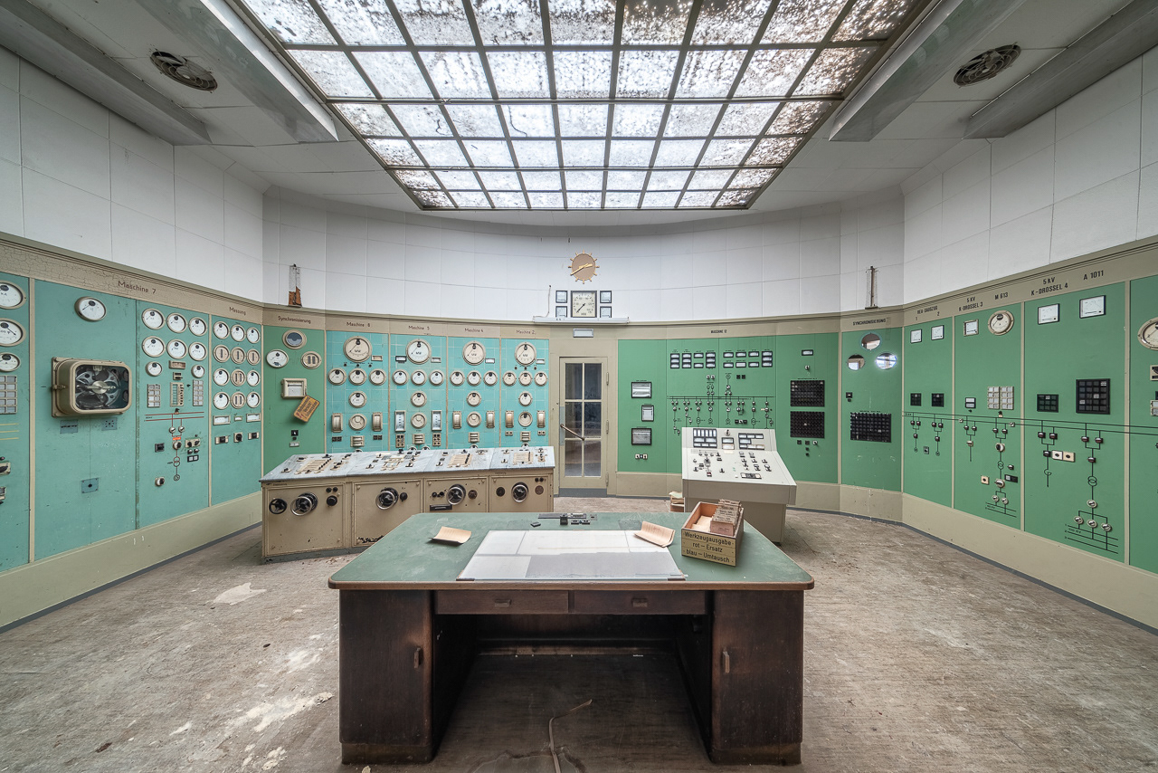 My Baby Don't Cry / Control Room / Germany