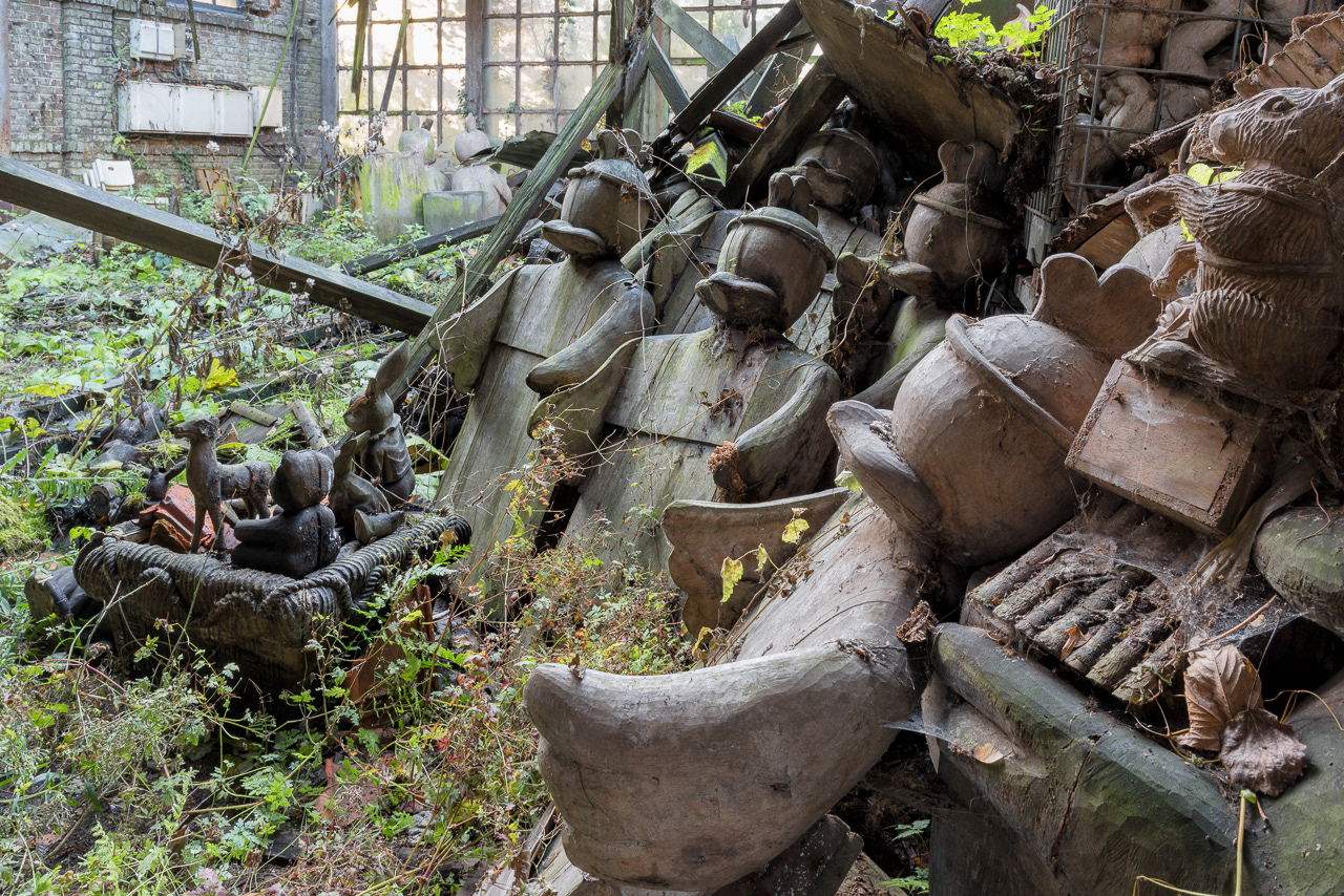 What The Duck / Wooden Factory / France