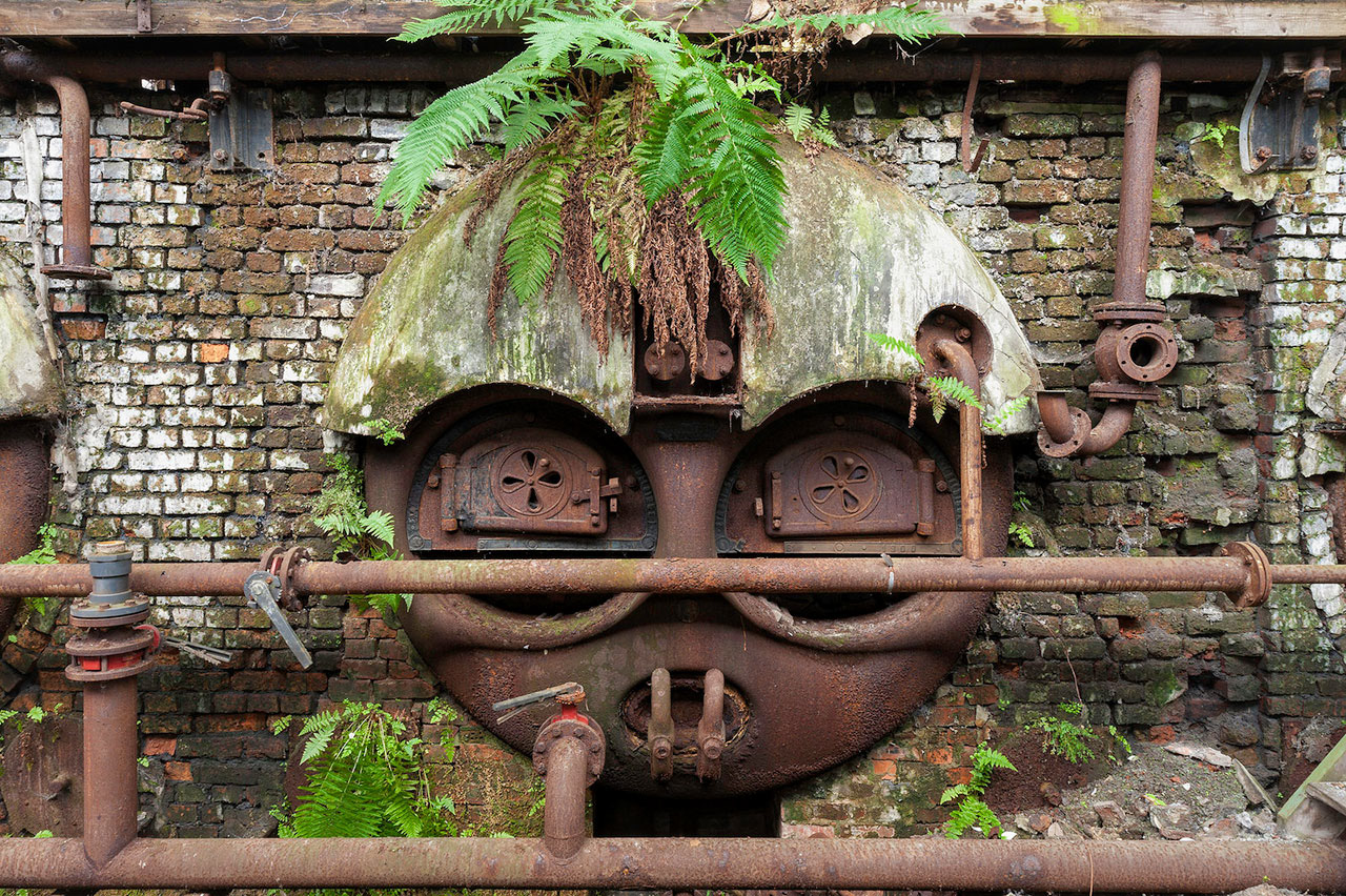 L'Afrique te sera bonne hôtesse / Spinning Factory / Belgium