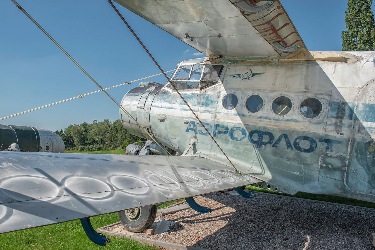 À l'est rien de nouveau / Antonov An-2
