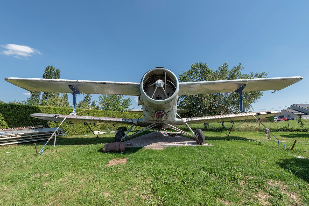 Comme un con sans elle / Antonov An-2