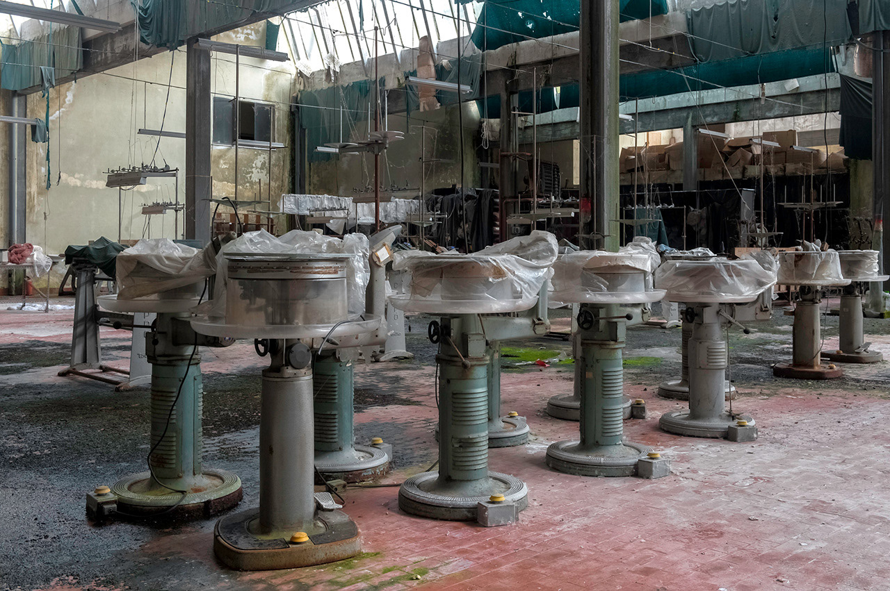 Army Dreamers / Knitting Factory / Italy