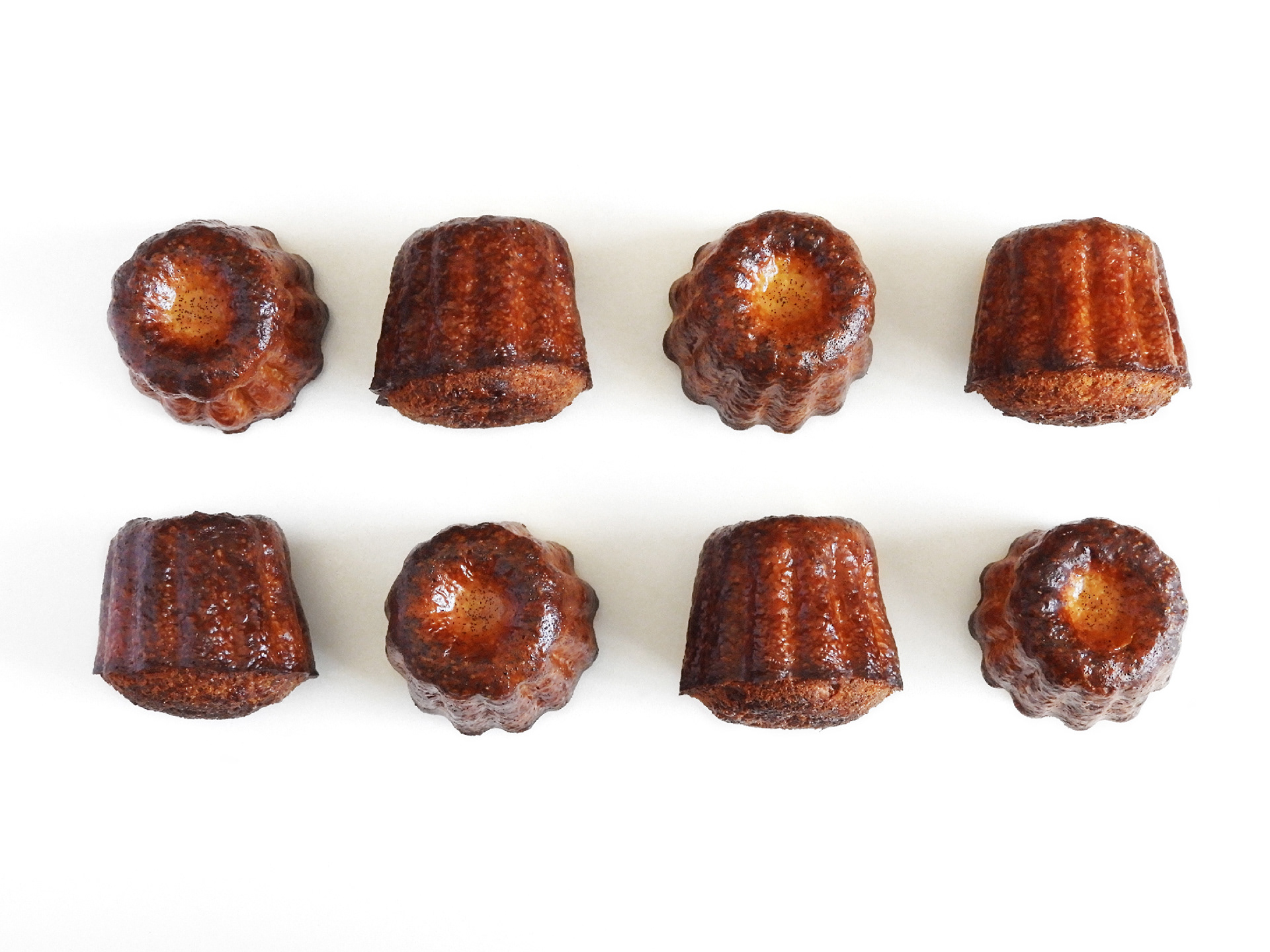 cannelés bordelais