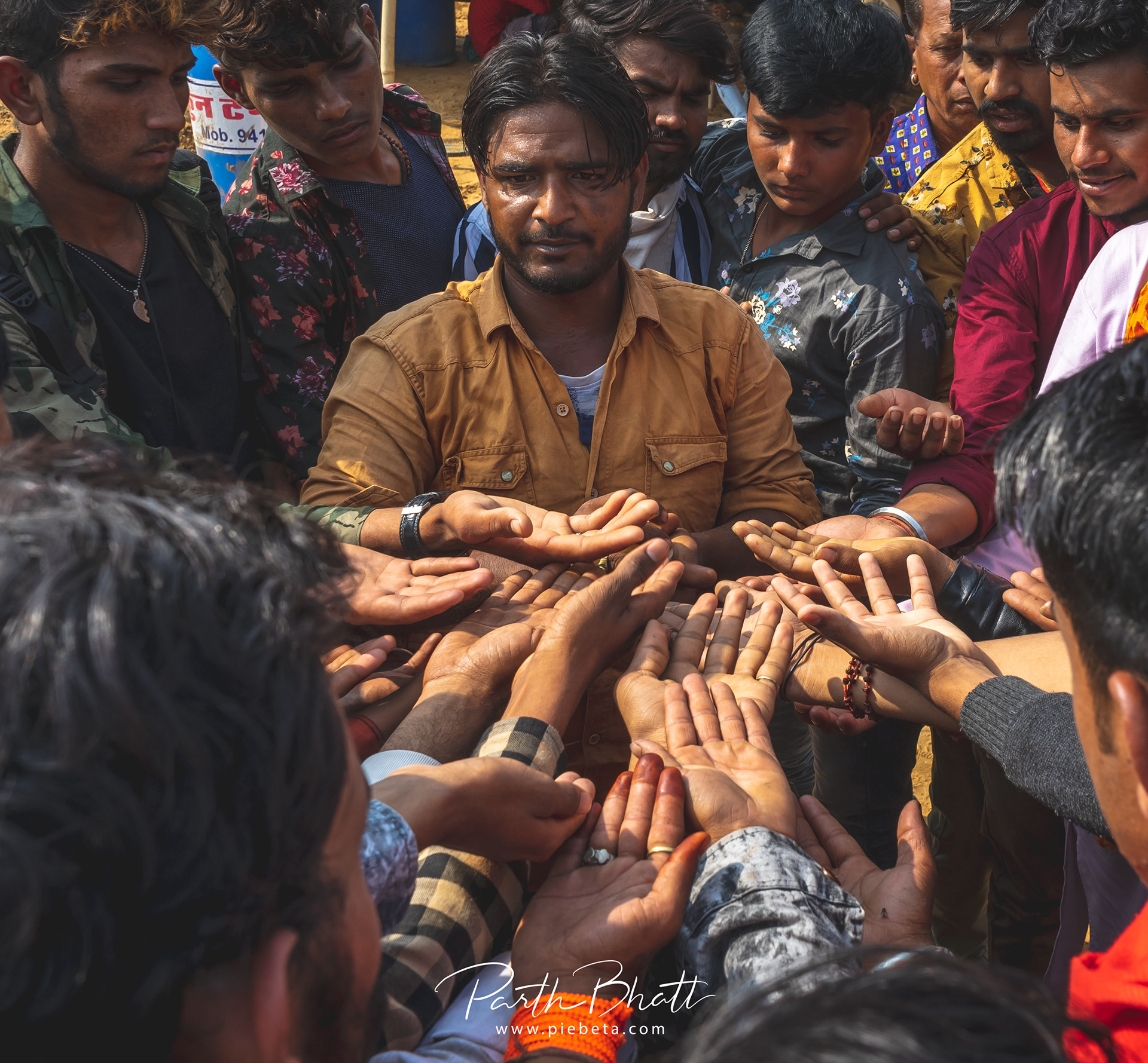 Mass Hypnotism (Pushkar)