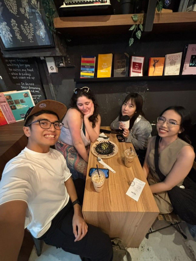 Bugis Tour with Exchange Students