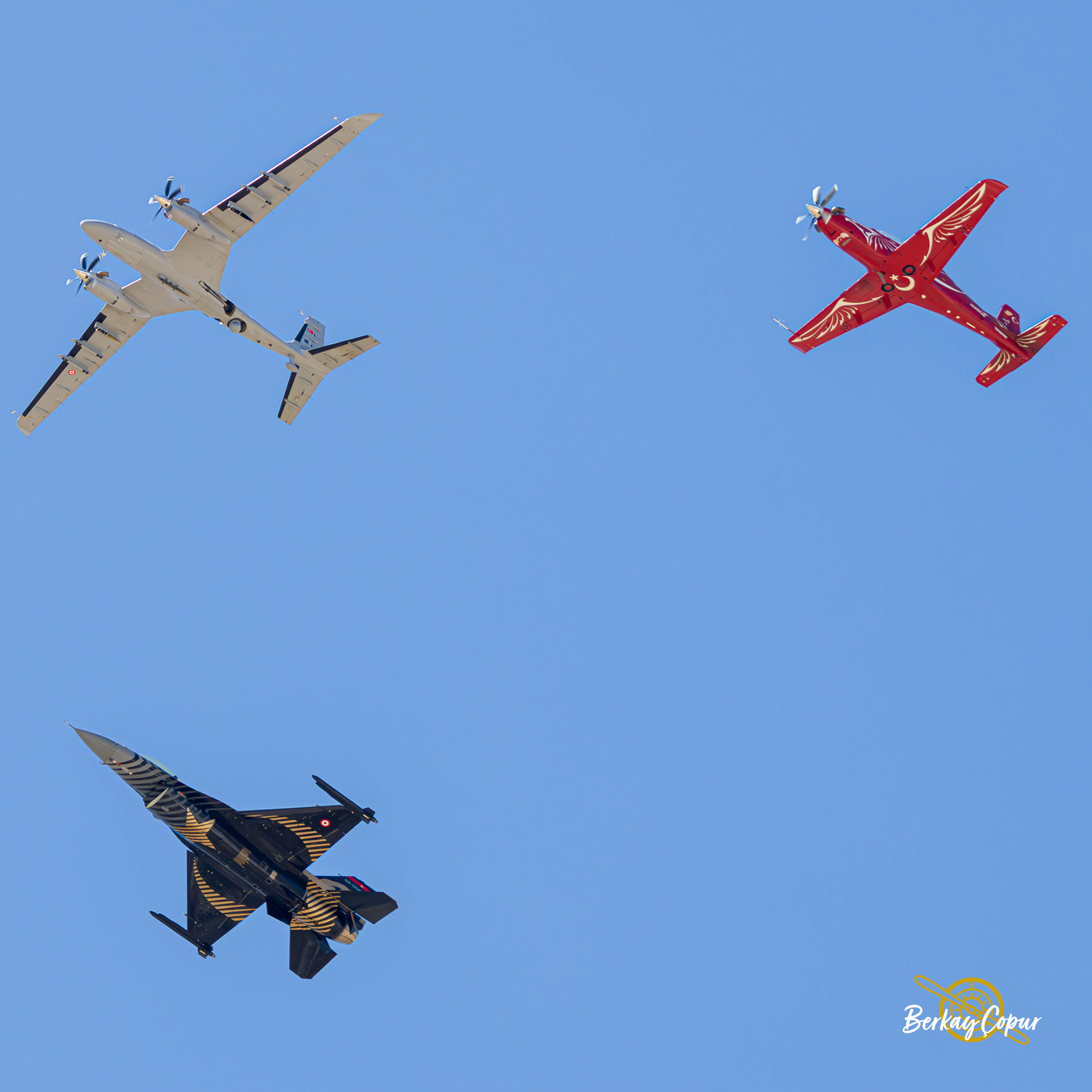 Akıncı / SOLOTÜRK / Hürkuş