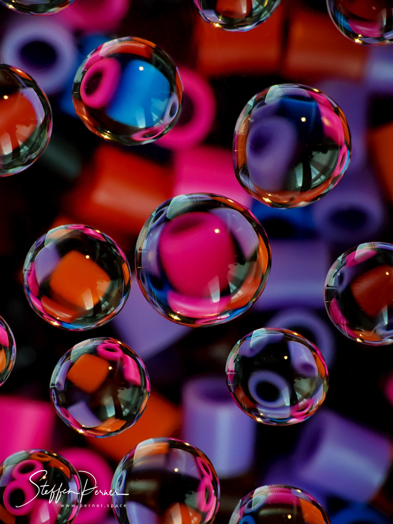 Color Play in Lenses
