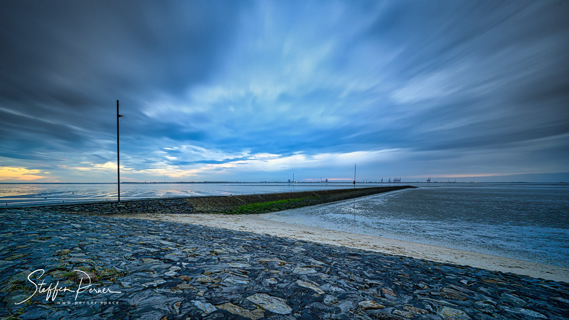 North Sea, Tossens, Germany