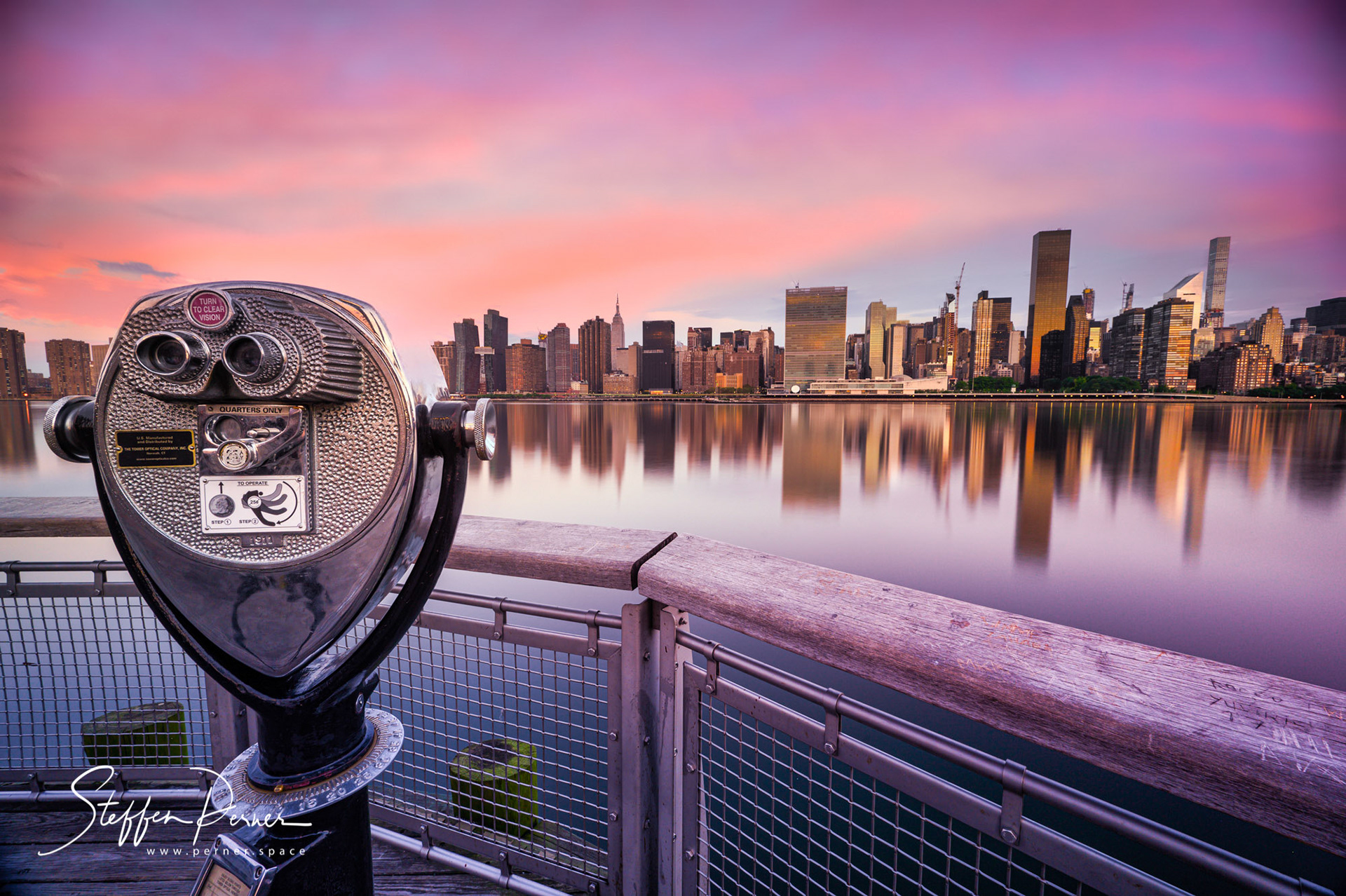 Binoculars and Manhattan, New York