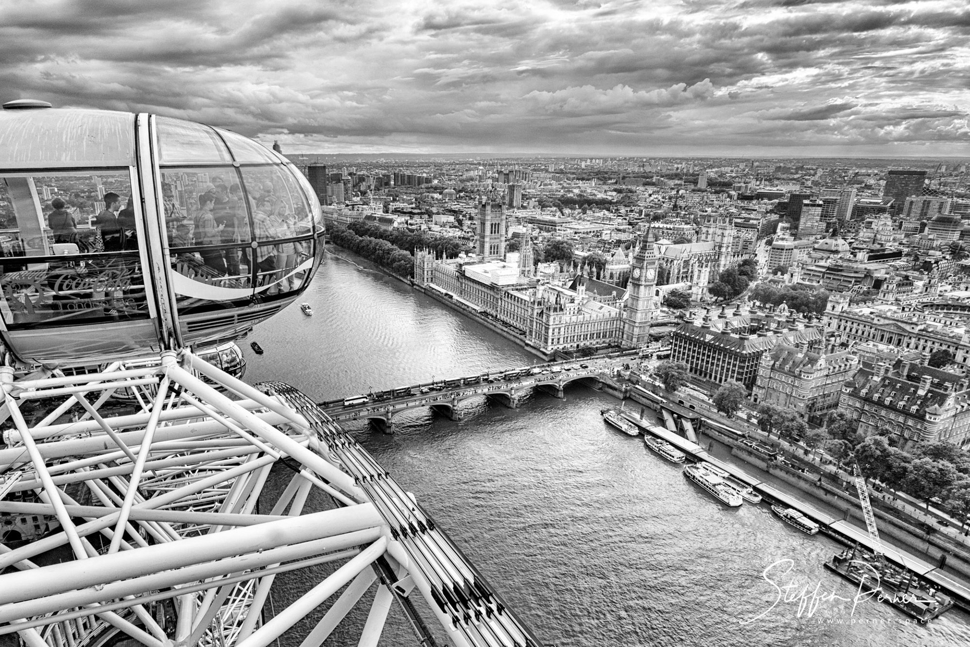 View from London Eye over Westminster