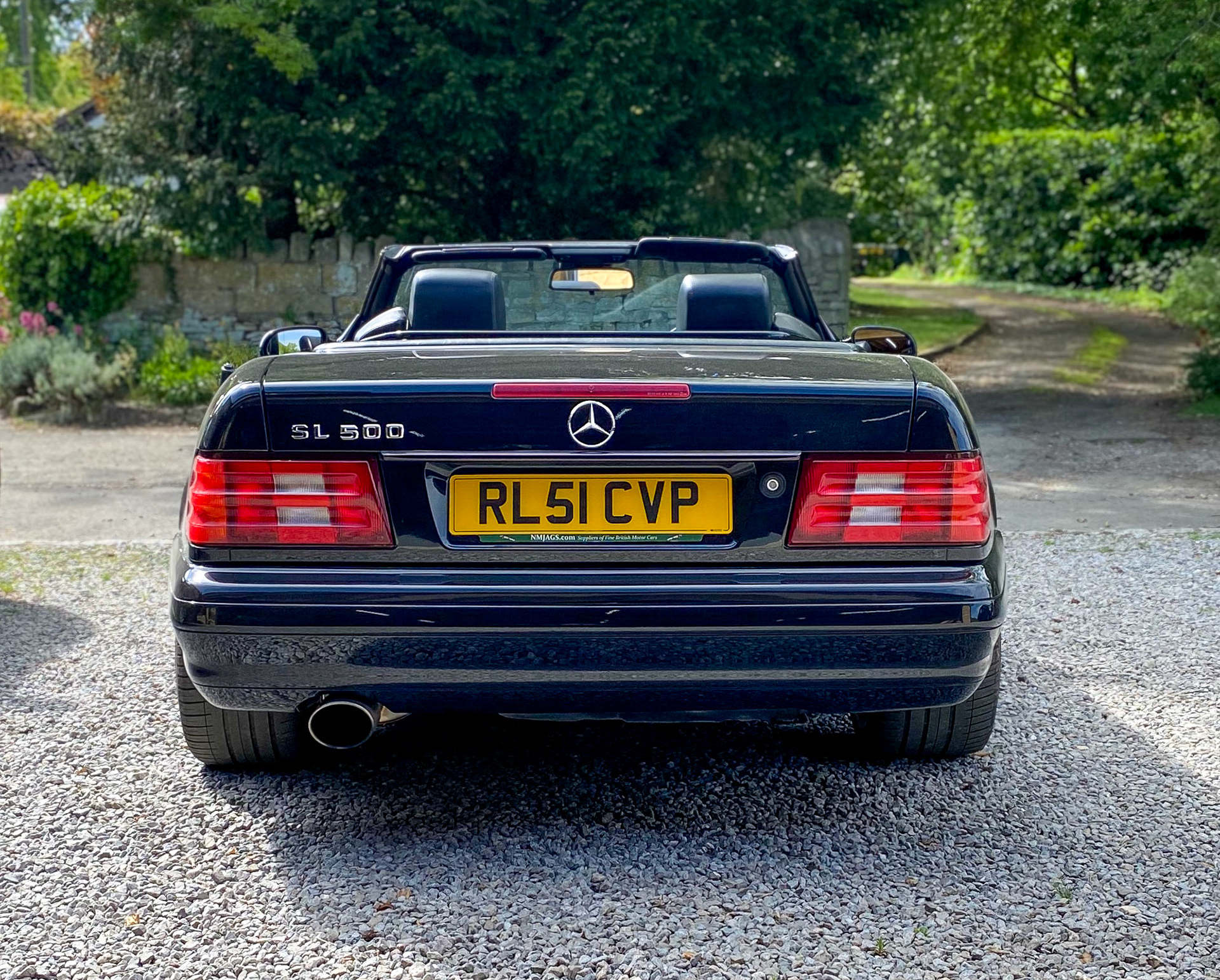 Rear-end shot