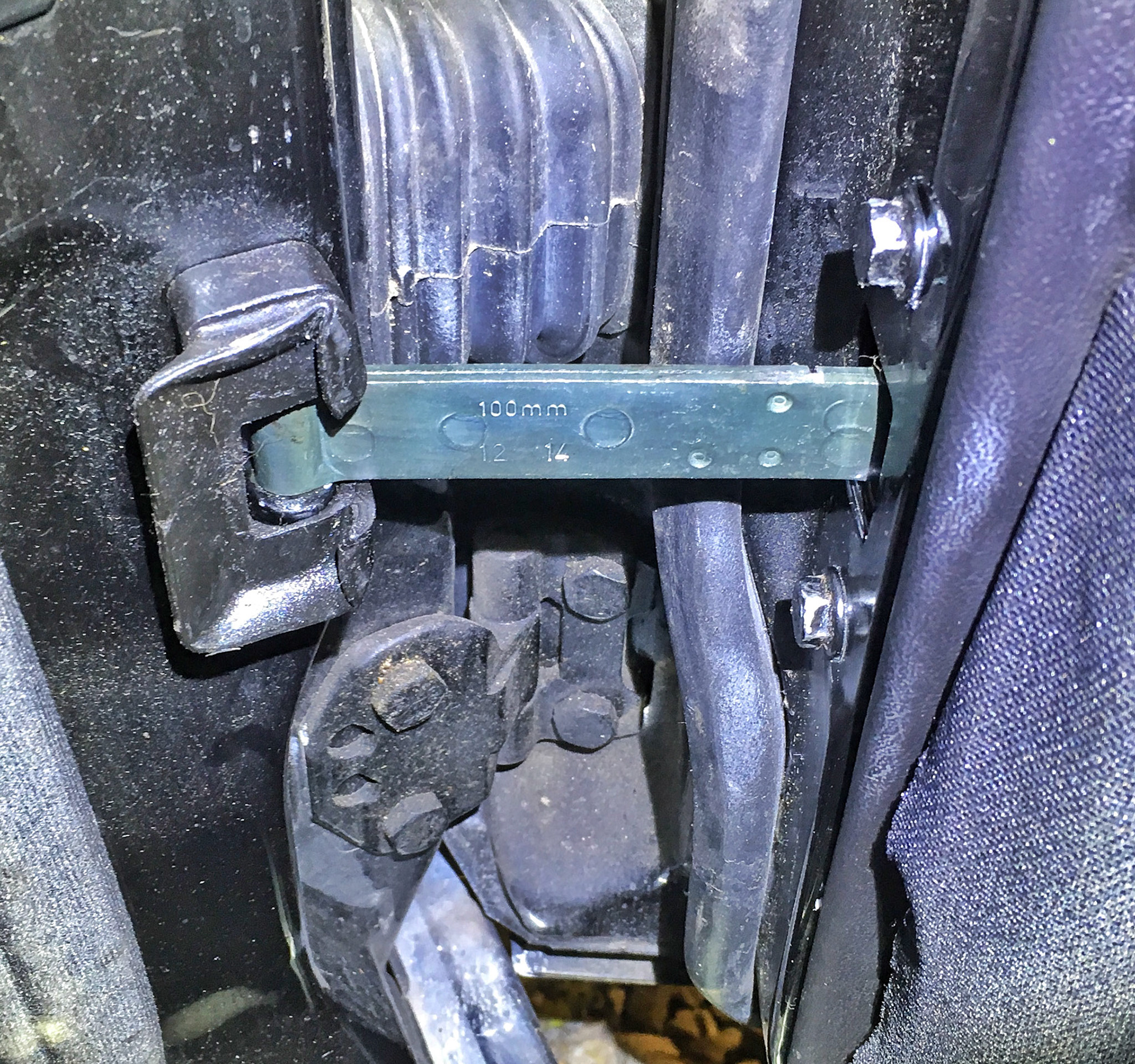 Mar 2nd - New door stays fitted to Merc