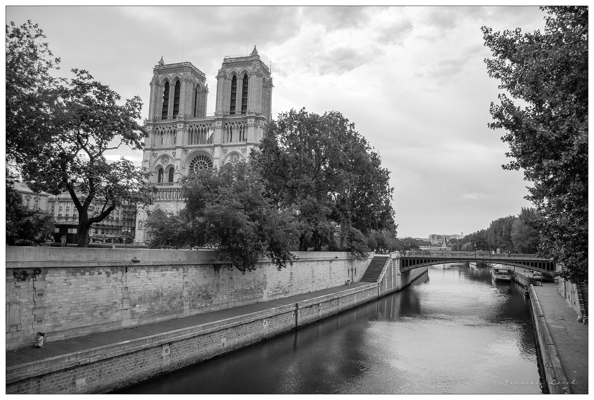 Notre-Dame de Paris - Ile de la Cité