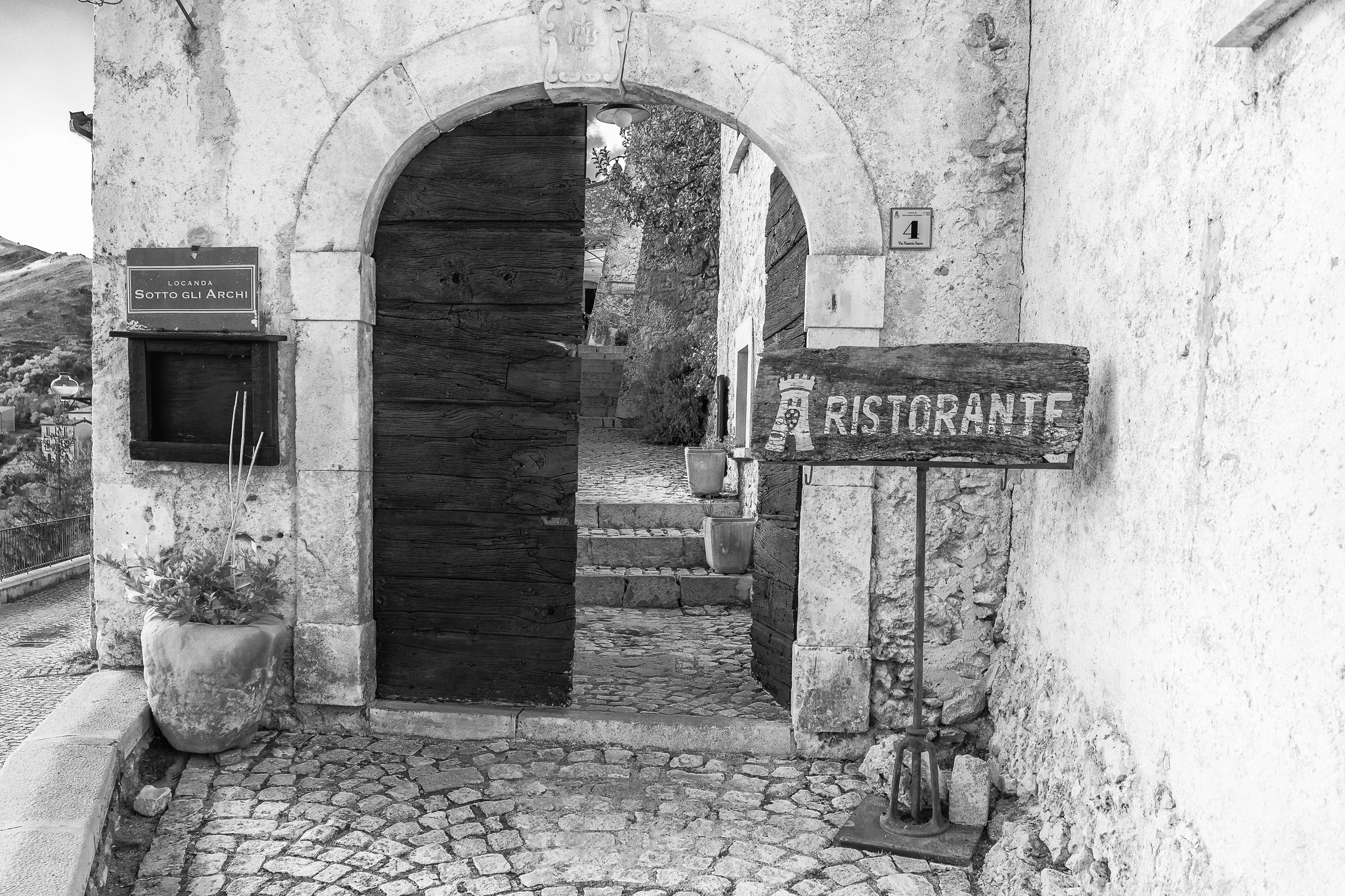 Santo Stefano di Sextantio (Abruzzen)