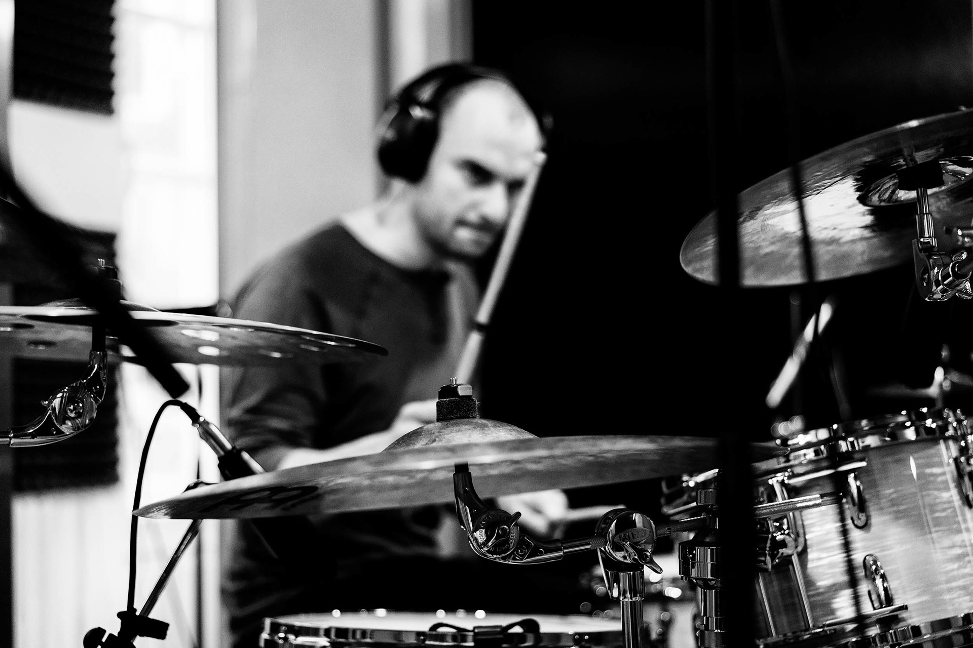 Paper Knife im Studio