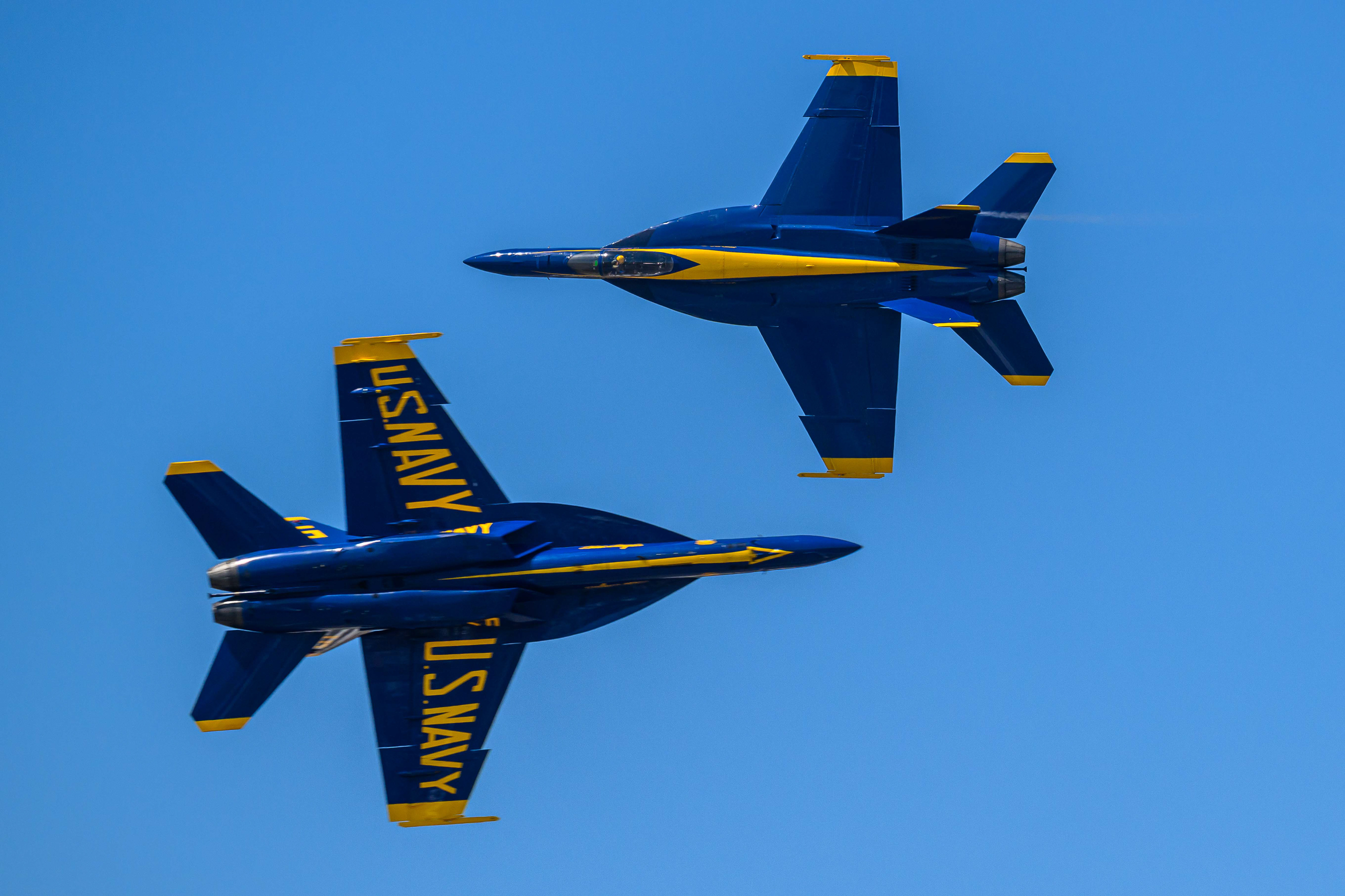 USN Blue Angels Knife's Edge Pass