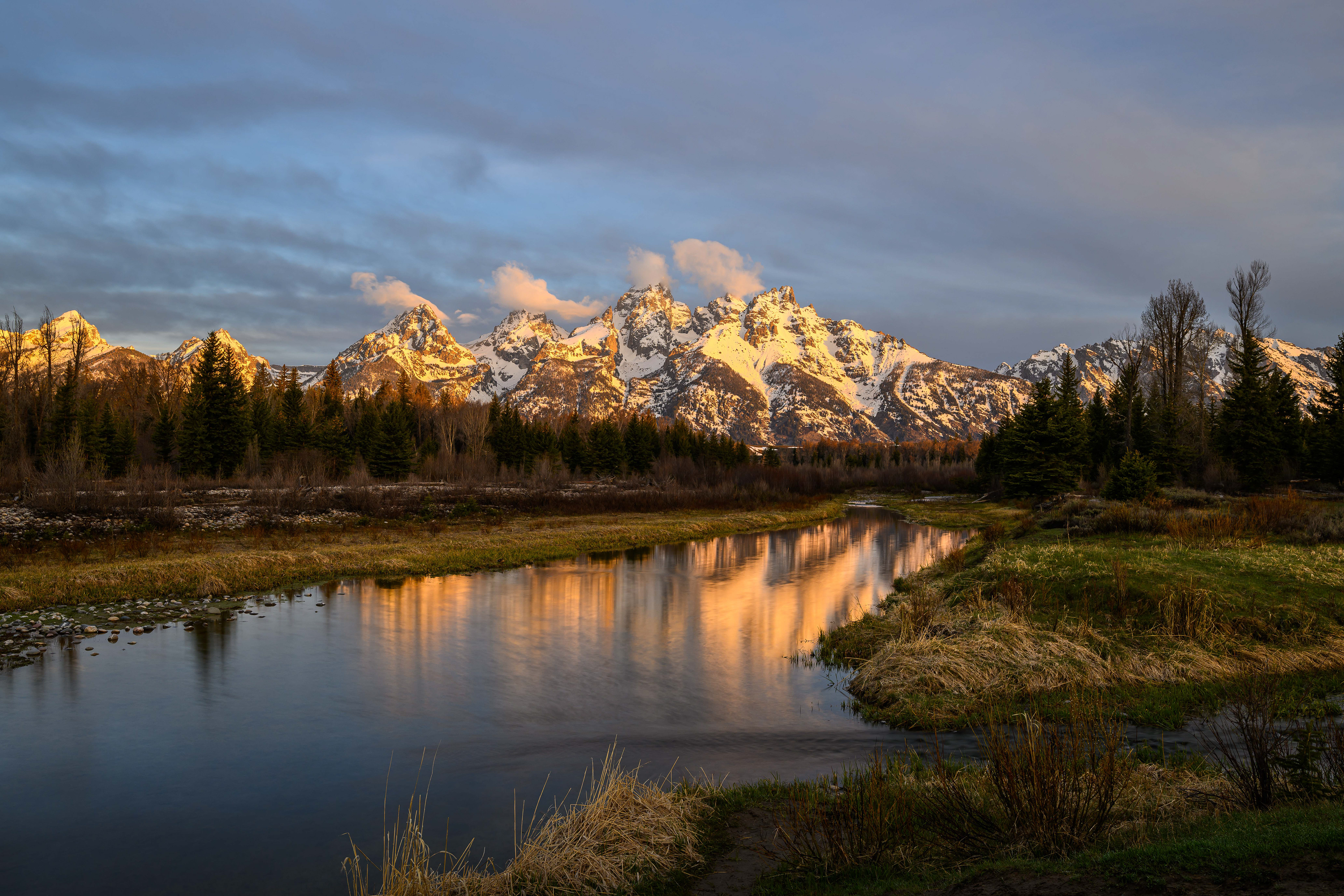 Sunrise at Schwabacher Landing. Grand Tetons National Park