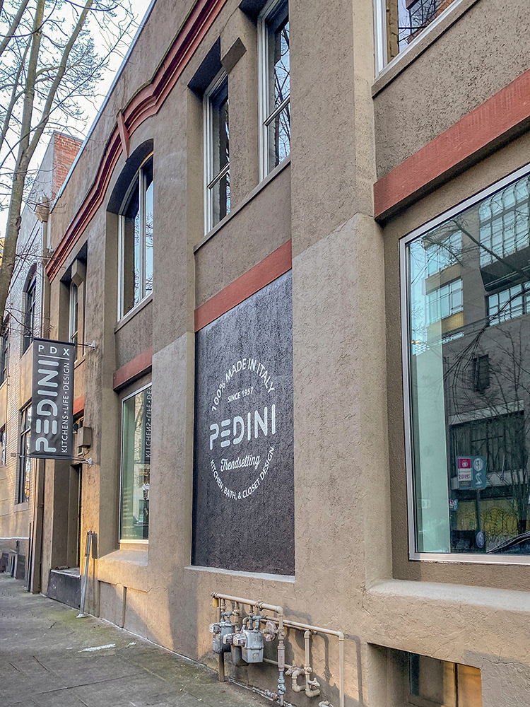 CUSTOM PAINTED LOGO SIGNAGE & FLAG SIGNAGE: PEDINI NW