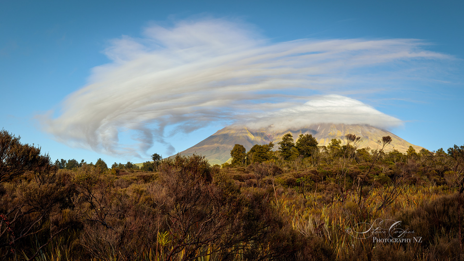 Taranaki Maunga Veil