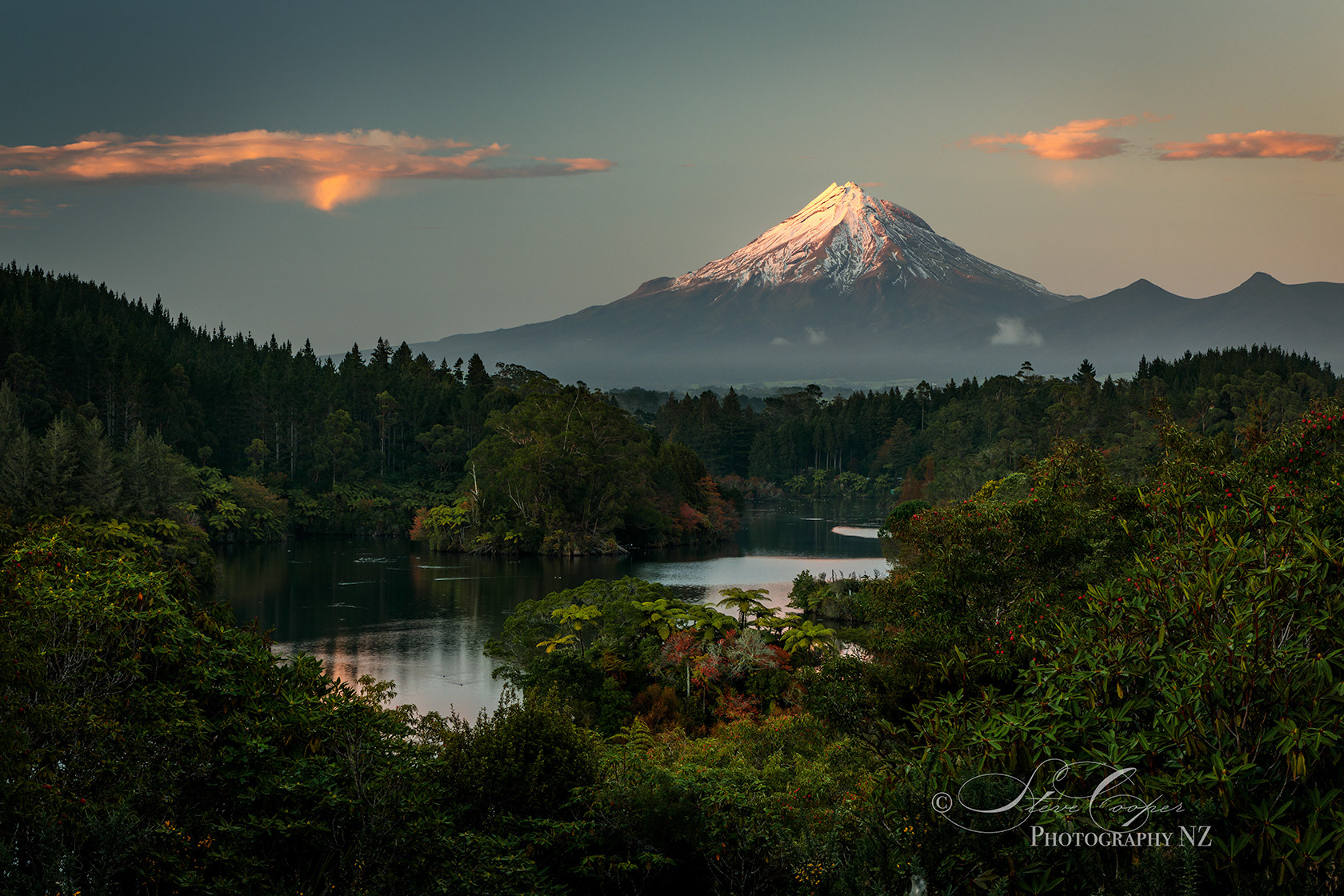 Taranaki Maunga Dawn 4