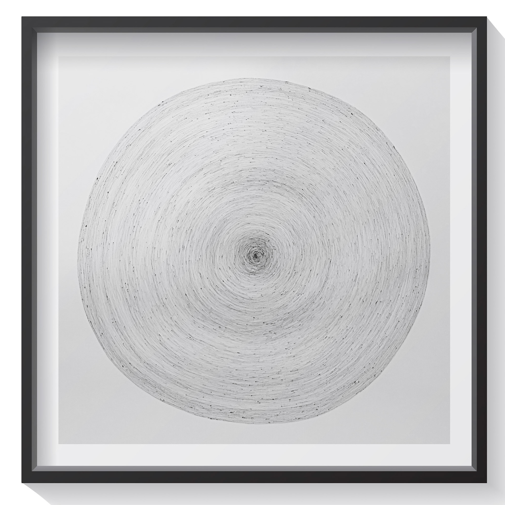 Cernes, 2019 90 x 90 cm, stylo bille sur papier © Alexia Atmouni