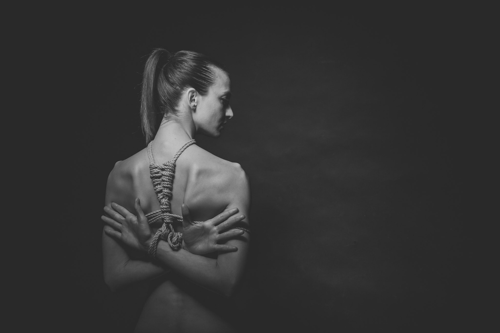 simplicitiy is pleasant. simplicity is beautiful.