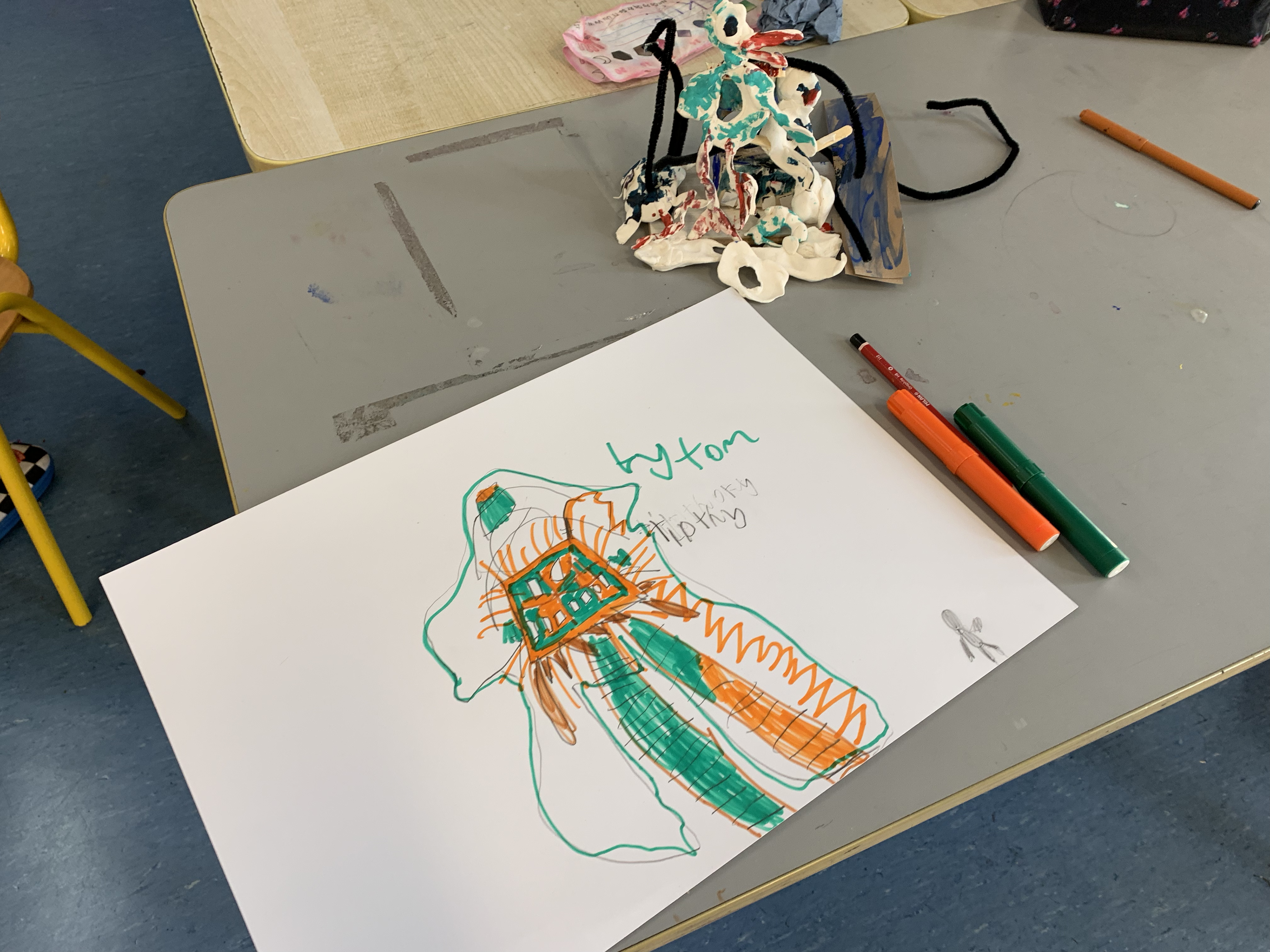 Instructional diagrams for sculpture design